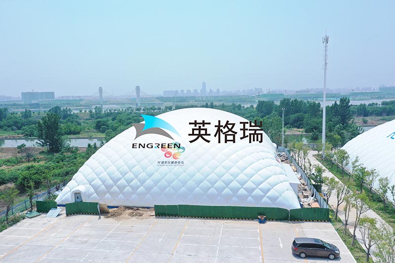 氣膜綜合體育館能夠迅速滿(mǎn)足市民的體育需求
